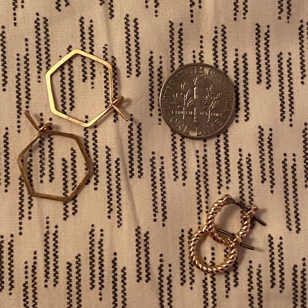 Pair of tiny gold hoops